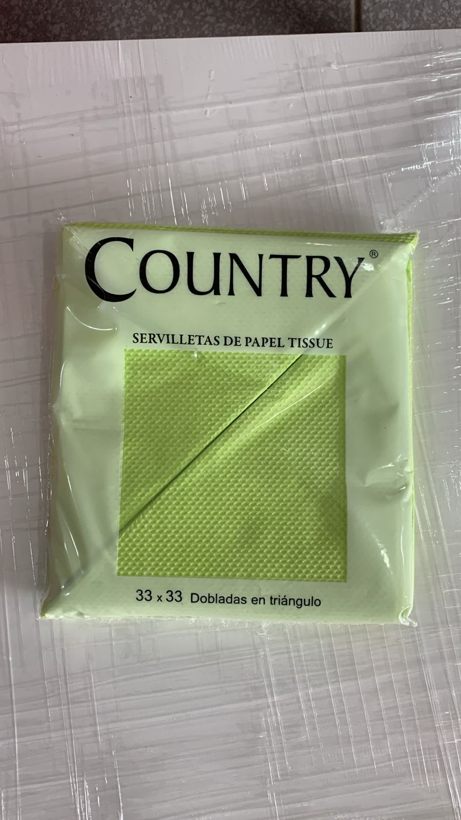 SERVILLETAS COLOR VERDE MANZANA 33x33 20 UNIDADES