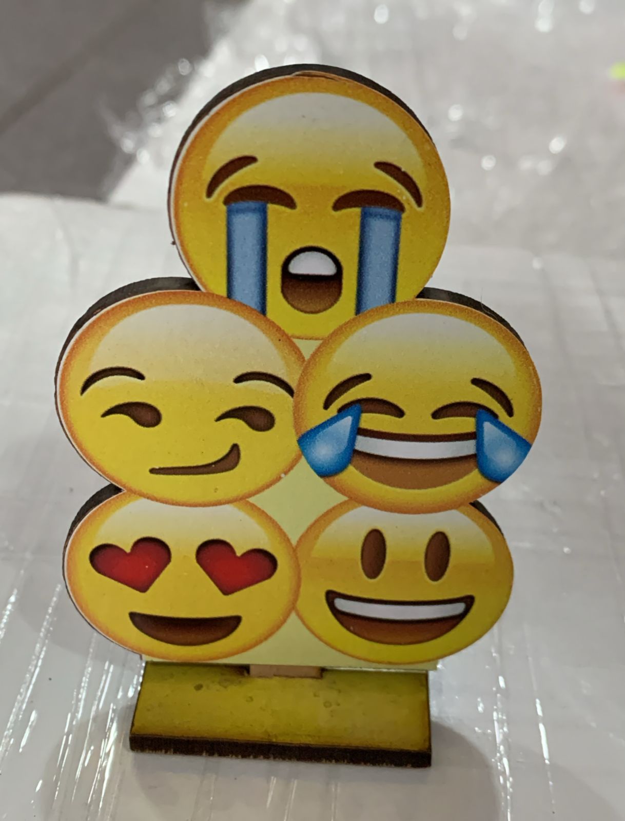 SOUVENIR EMOJIS