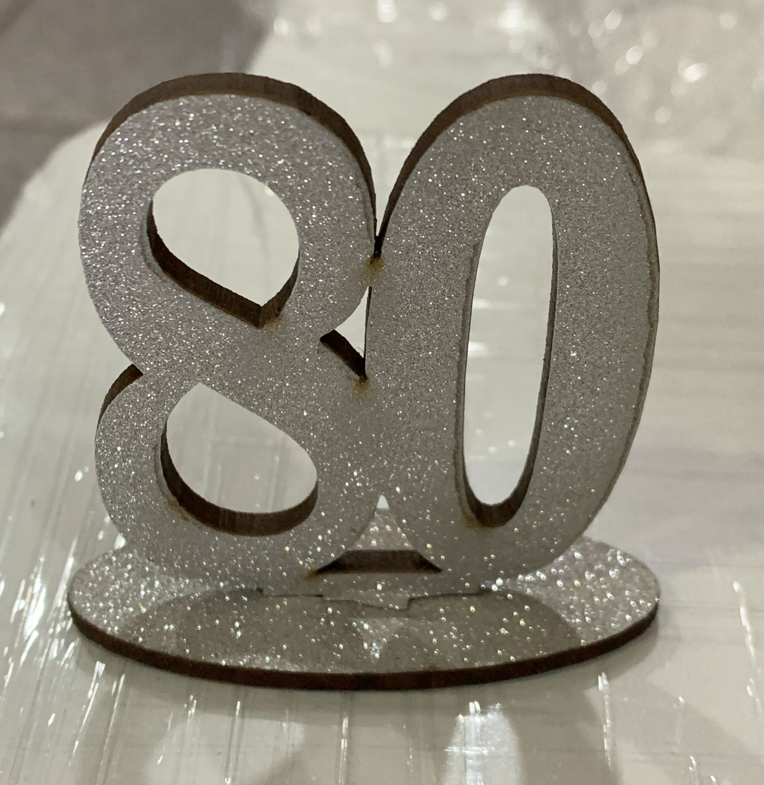 SOUVENIR 80 AÑOS PLATEADO