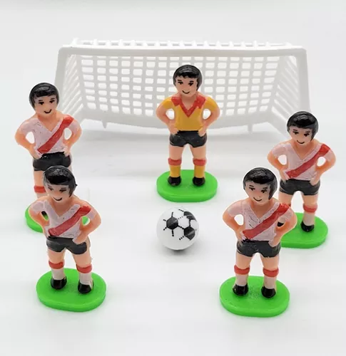 JUGADORES DE RIVER CON ARCO