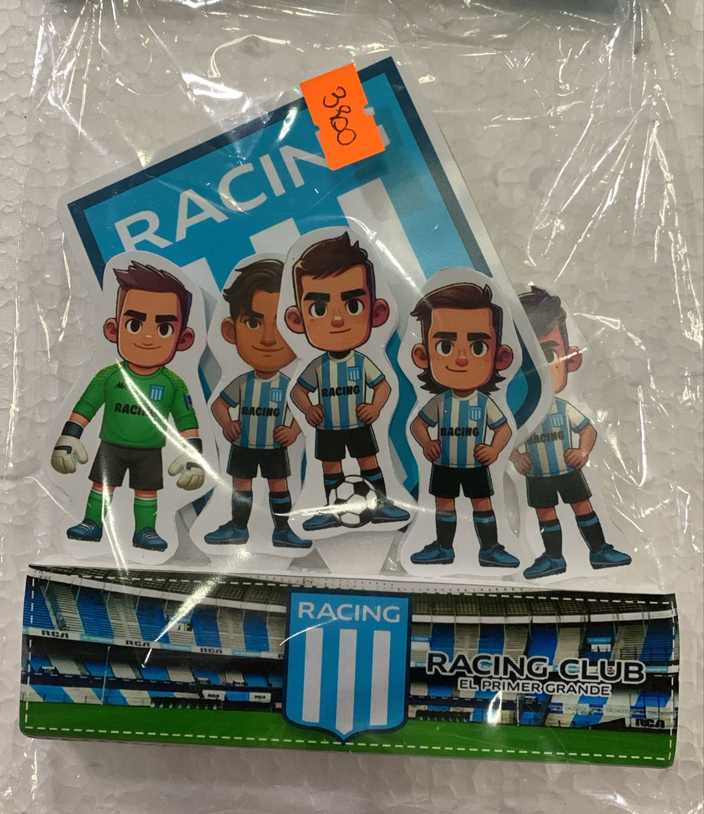ADORNO PINCHE JUGADORES DE RACING CON ESCUDO