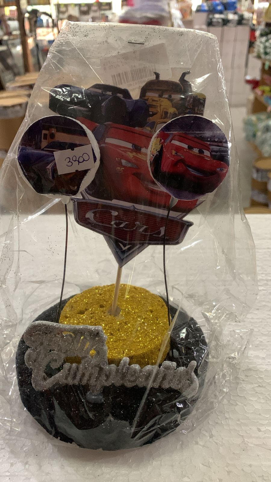 ADORNO CON BRILLITO FELIZ CUMPLEAÑOS CARS BASE AMARILLA Y NEGRA